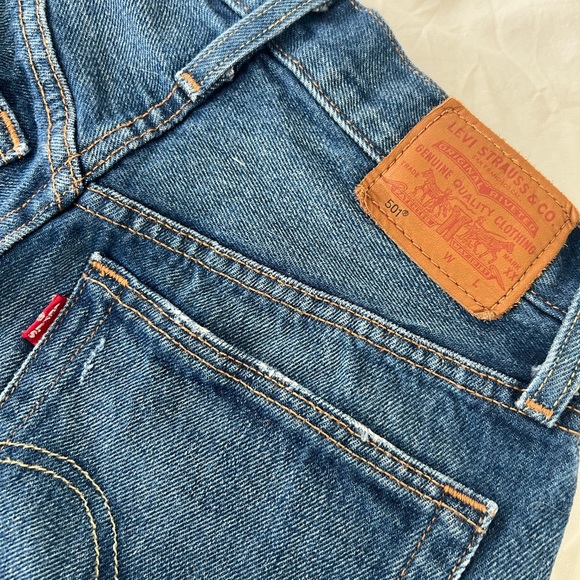 Levi's 501 ORIGINAL SHORT - Picture 2 of 5